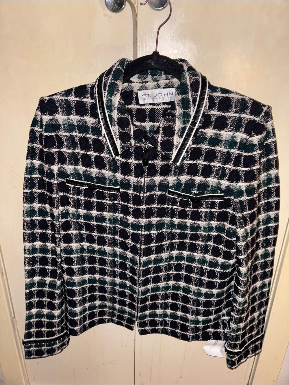 St. John Collection Black, White & Green Textured Knit Zip Jacket